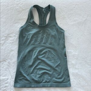 Athleta Momentum Seamless Tank